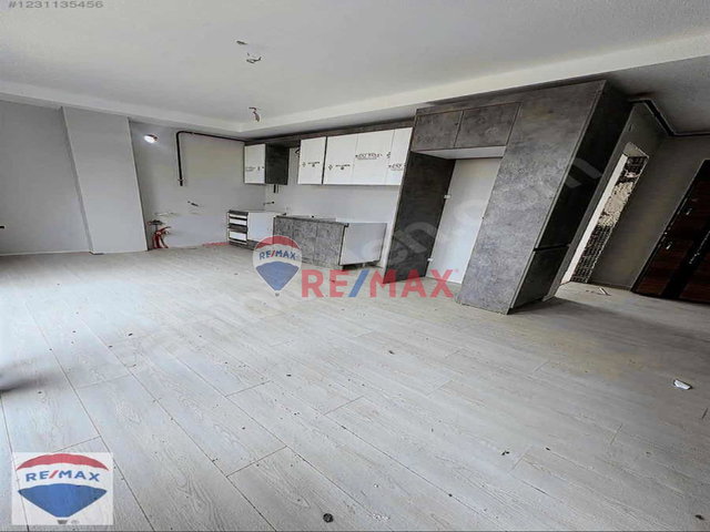 LÜLEBURGAZ  RE/MAX EKİNOX'TAN SATILIK 1 1 DAİRE