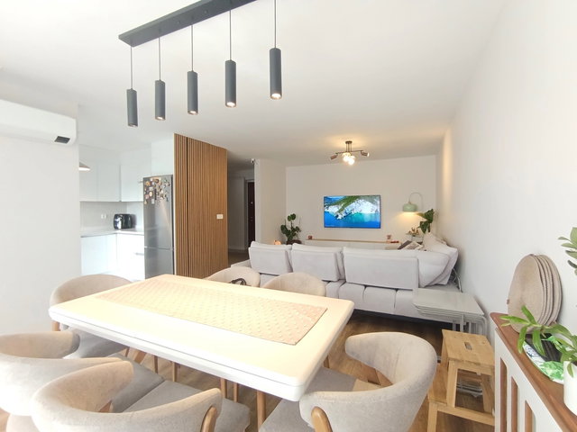 RE/MAX PROF METİN AVCIDAN MEŞELİPARK APARTMENTS'DA SATILIK 1+1 DAIRE