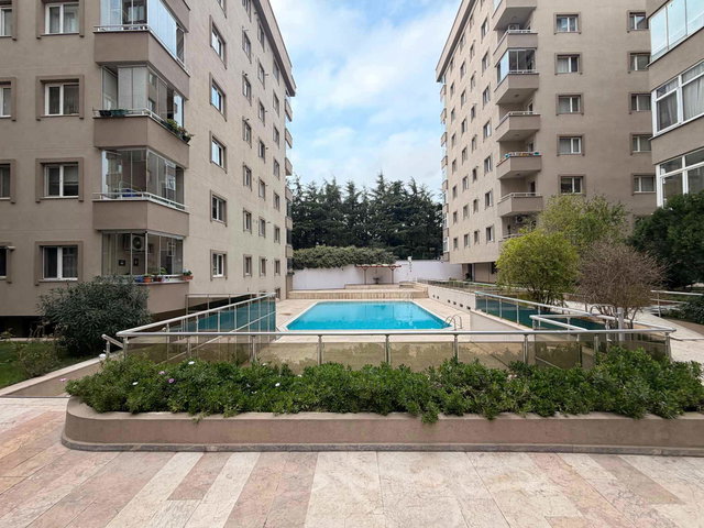 REMAX ANI 'DAN ATAŞEHİR ATAPOL SİT. ’NDE GENİŞ KİRALIK 3+1 DAİRE