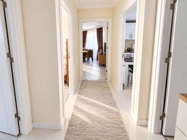 SOĞANLIK METROSUNA YÜRÜME MESAFESİNDE 85 M² 2+1 BALKONLU DAİRE
