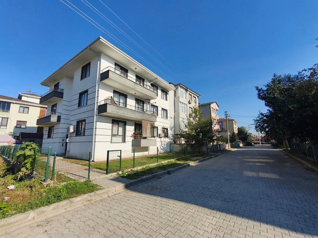 ADAPAZARI YAĞCILAR MAH’DE 2+1 80 M² FERAH DAIRE | YERDEN ISITMALI | BALKONLU