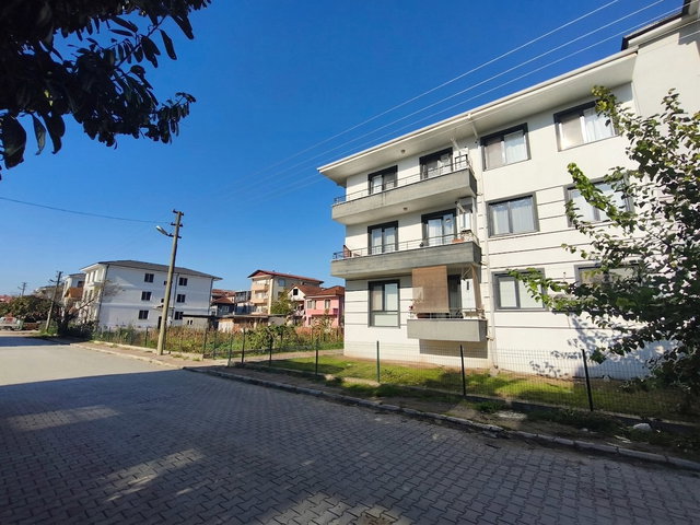 ADAPAZARI YAĞCILAR MAH’DE 2+1 80 M² FERAH DAIRE | YERDEN ISITMALI | BALKONLU