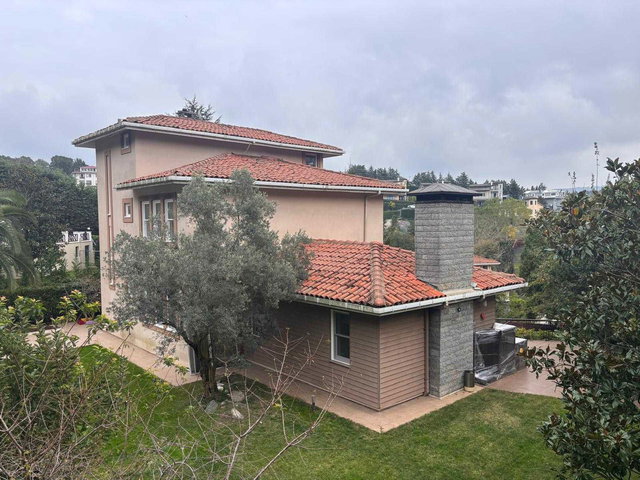 BEYKOZ ÇAMLIK DÖRT MEVSİM SİTESİNDE KİRALIK VİLLA