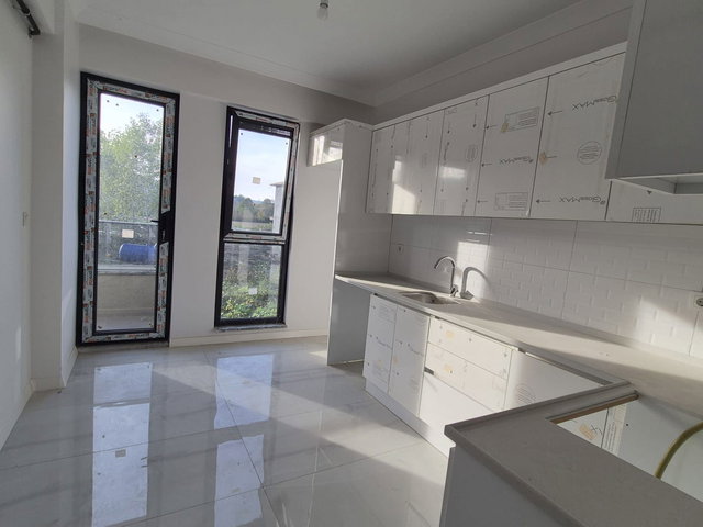 REMAX HÜR ALI KUTANIS'TEN SERDIVAN KAZIMPAŞA'DA SATILIK 2+1 DAIRE