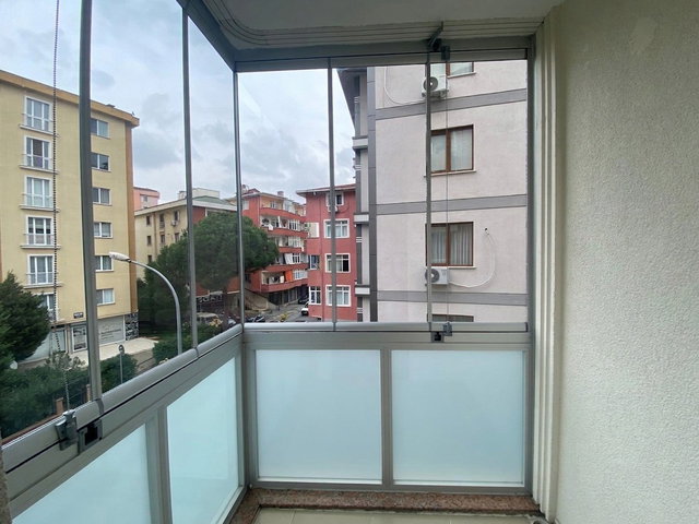 ATAŞEHİR KÜÇÜKBAKKALKÖY MAH MERKEZİ GENİŞ 2+1 KİRALIK DAİRE