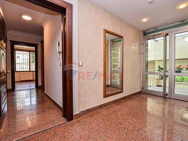 CADDEBOSTAN’ DA BAĞDAT CADDESİNE 50 M MESAFEDE SATILIK DAİRE