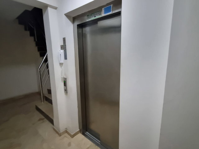 KARŞIYAKA CUMHURİYET MAH. İSKANLI, KAPALI OTOPARKLI, DOĞALGAZLI FIRSAT 2+1 DAİRE