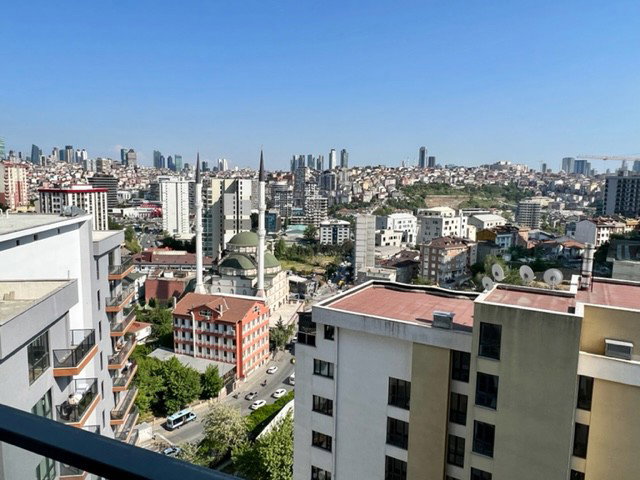 KAĞITHANE MERKEZ’DE MEGA 2 BLOK’TA 1+1 | 9. KAT | BALKONLU | DOĞU-GÜNEY CEPHE