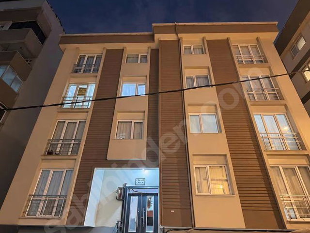 MALTEPE FINDIKLI MAHALLESİNDE SATILIK 3+1 DAİRE