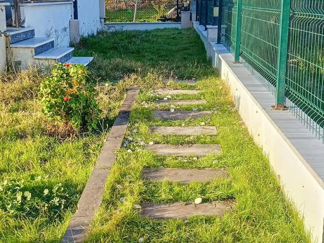 AVŞA ADASI BALIKESİR MARMARA DENİZ MAH’DE DENİZE 200 M, BAHÇELİ & TERASLI 3+1 EŞYALI VİLLA