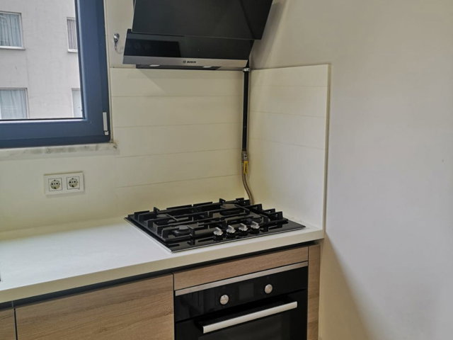 KADIKÖY ATATÜRK CADDESİ NDE  94 M² NET 2 BANYO KİRALIK DAİRE
