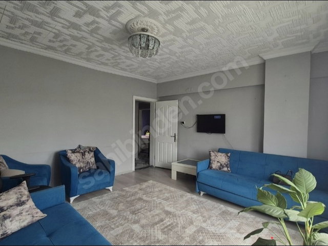 REMAX MAVI EMEL KARAGÖZ'DEN YAĞCILAR DA 2+1 KIRALIK DAIRE