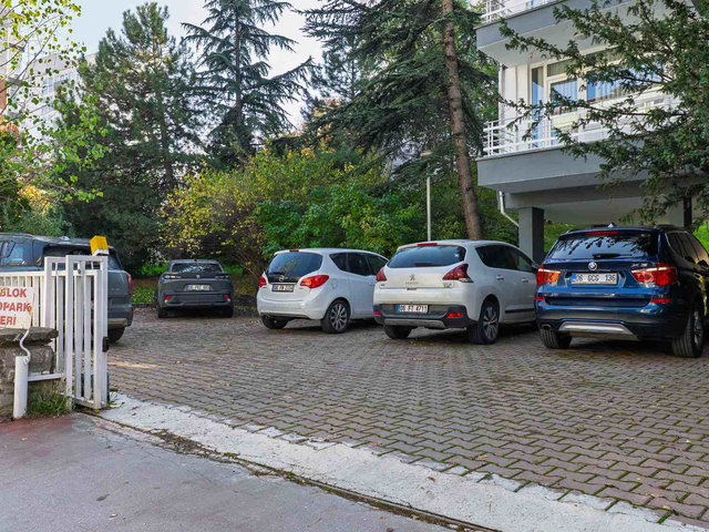 İŞ BANKASI BLOKLARINDA YENİLENMİŞ MOBİLYALI 2+1 DAİRE