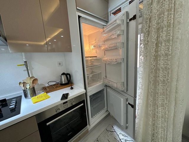 ŞIŞLI MECIDIYEKÖY'DE PRESTIJLI VE TAM EŞYALI KİRACILI 3+1 SATILIK DAIRE