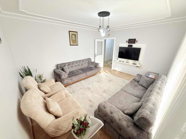 ANKARA PURSAKLAR MİMAR SİNAN’DA Y.GİRİŞ KÖK TAPU 2+1 BALKONLU 90M2 HAFTANIN FIRSAT DAİRESİ