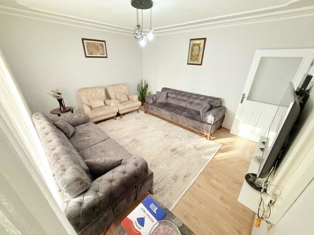 ANKARA PURSAKLAR MİMAR SİNAN’DA Y.GİRİŞ KÖK TAPU 2+1 BALKONLU 90M2 HAFTANIN FIRSAT DAİRESİ