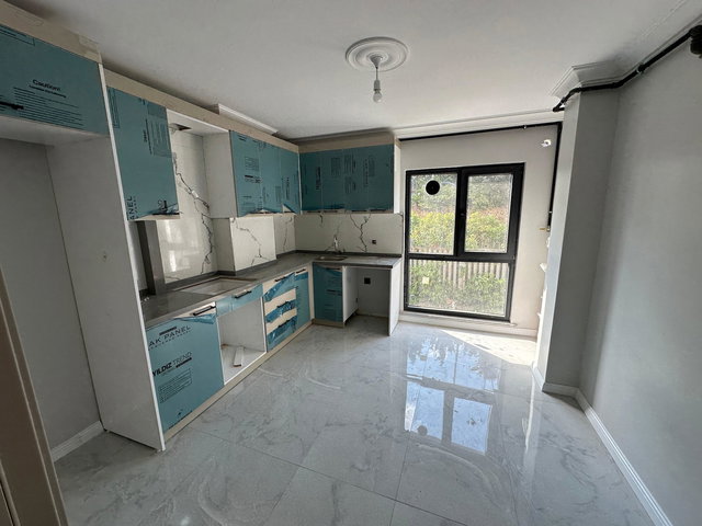 MERKEZİ LOKASYONDA GENİŞ 3+1 KİRALIK