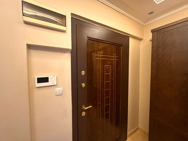 BEYLİKDÜZÜ ÇAYKENT SİTESİ SATILIK 3+1 DAİRE - REMAX KAYA