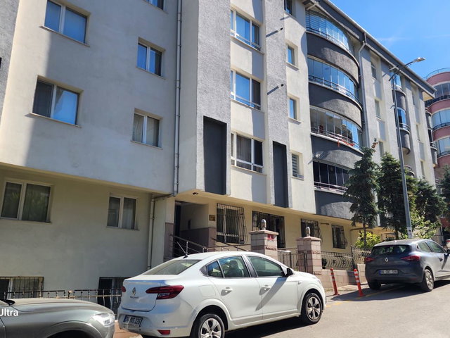 CEVİZLİDERE'DE 155 M² | BOŞ | TEMİZ | EN ÜST KAT ALTI | 3+1