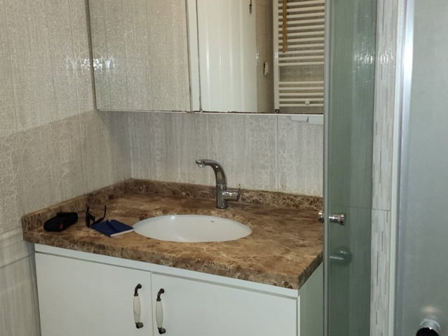 CEVİZLİDERE'DE 155 M² | BOŞ | TEMİZ | EN ÜST KAT ALTI | 3+1