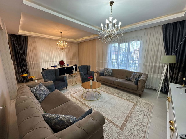 REMAX İLKE'DEN KAYAKYOLU ÇAMLICA PARK SİT. 3+1 SATILIK DAİRE