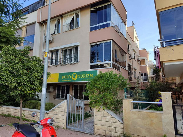 FENER MAHALLESİ'NDE 2+1 EŞYALI KİRALIK DAİRE