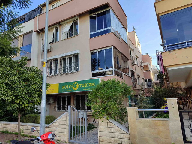 FENER MAHALLESİ'NDE 2+1 EŞYALI KİRALIK DAİRE