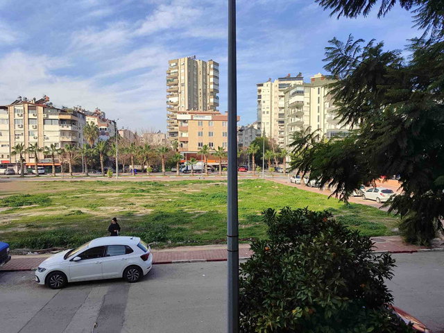 FENER MAHALLESİ'NDE 2+1 EŞYALI KİRALIK DAİRE