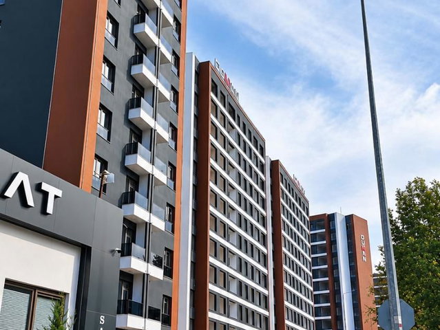 TALAS YENİDOĞAN DA MERKEZİ LOKASYONA SAHİP MODERN LÜX SATILIK DAİRE