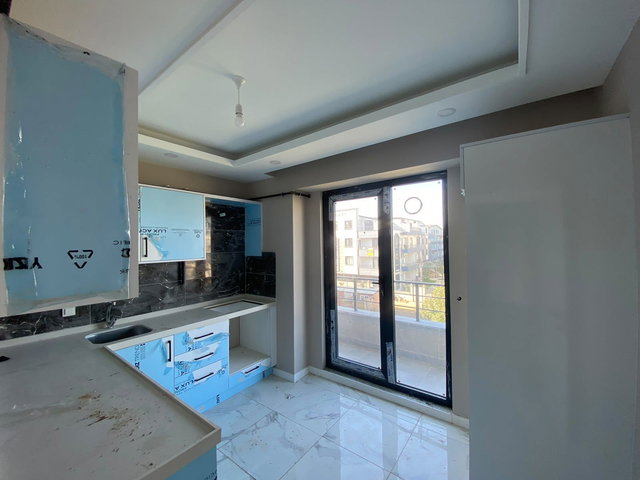 KARTEPE ERTUĞRULGAZİDE SATILIK 2+1 BETON ÇATI DUBLEKS DAİRE