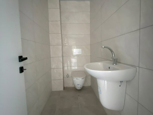 KARTEPE ERTUĞRULGAZİDE SATILIK 2+1 BETON ÇATI DUBLEKS DAİRE