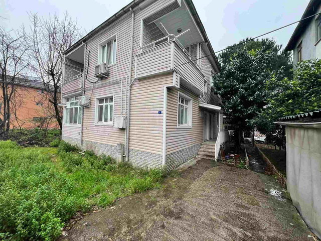 VEZİRÇİFTLİĞİNDE 160 M2 ARSA PAYLI SATILIK MÜSTAKİL 3+1 DAİRE