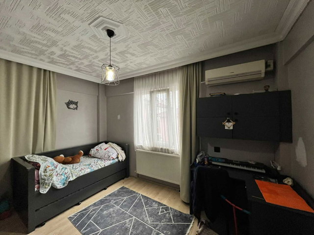 VEZİRÇİFTLİĞİNDE 160 M2 ARSA PAYLI SATILIK MÜSTAKİL 3+1 DAİRE
