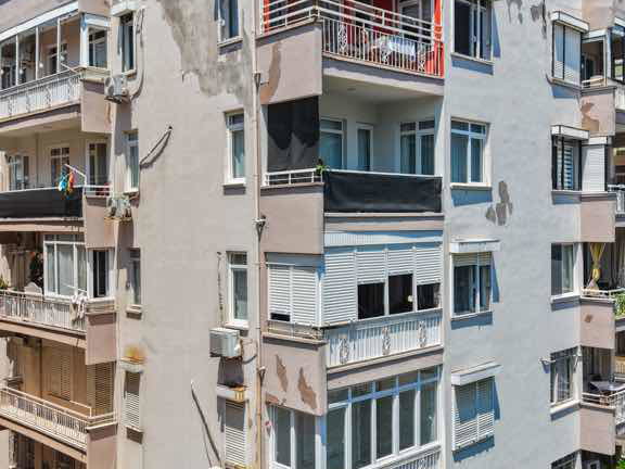 GENÇLİK MAHALLESİ'NDE SATILIK DAİRE 3+1 DAİRE
