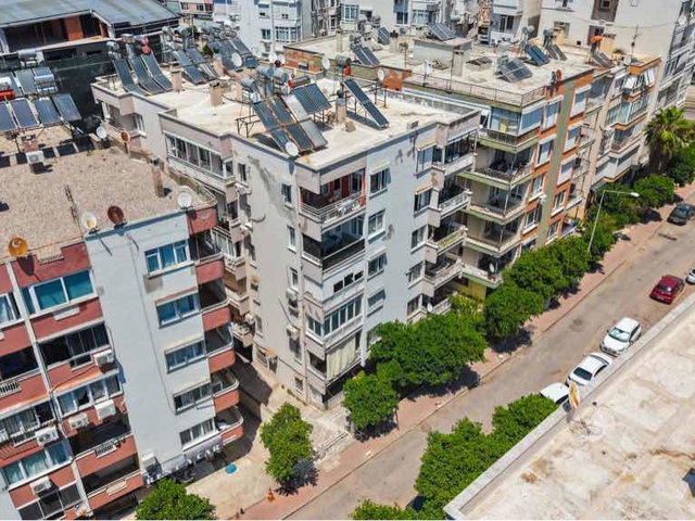 GENÇLİK MAHALLESİ'NDE SATILIK DAİRE 3+1 DAİRE