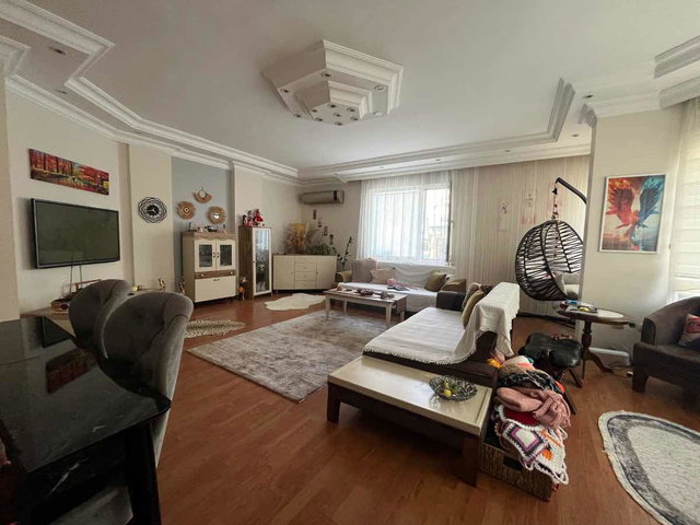 BÜYÜKÇEKMECE ATATÜRK MAH’DE 250 M² NET 4+2 GENİŞ DAİRE | KAT MÜLKİYETLİ