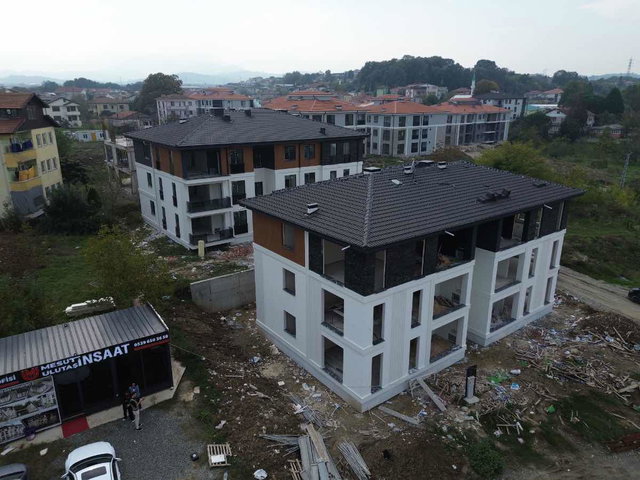 ARİFİYE NEVİYE'DE MODERN MİMARİLİ SIFIR 3+1