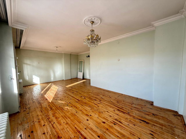 REMAX İLKE'DEN YENİŞEHİR'DE 3+1 GENİŞ KİRALIK DAİRE