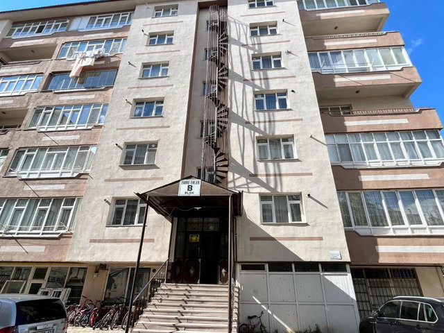 REMAX İLKE'DEN YILDIZKENT ŞEHİR HAST. KARŞISI 4+1 KİRALIK DAİRE