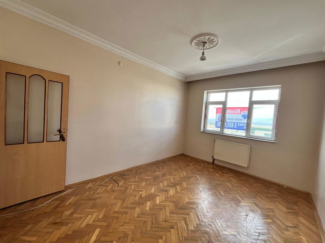 REMAX İLKE'DEN YILDIZKENT ŞEHİR HAST. KARŞISI 4+1 KİRALIK DAİRE