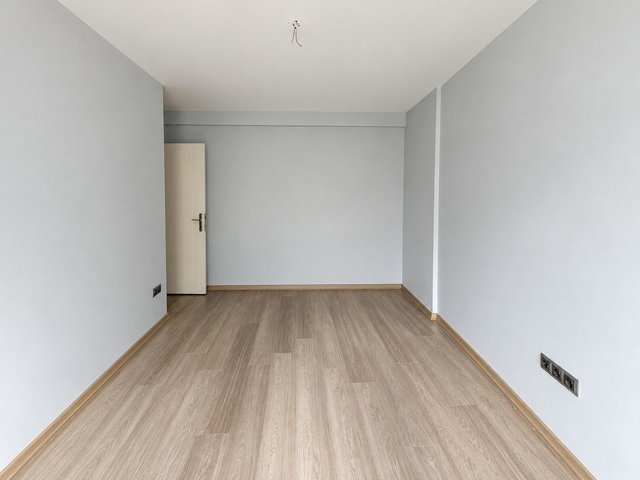 RE/MAX KONSEPT'TEN HİSAR PANORAMA EVLERİNDE ARA KAT 2+1 KİRALIK