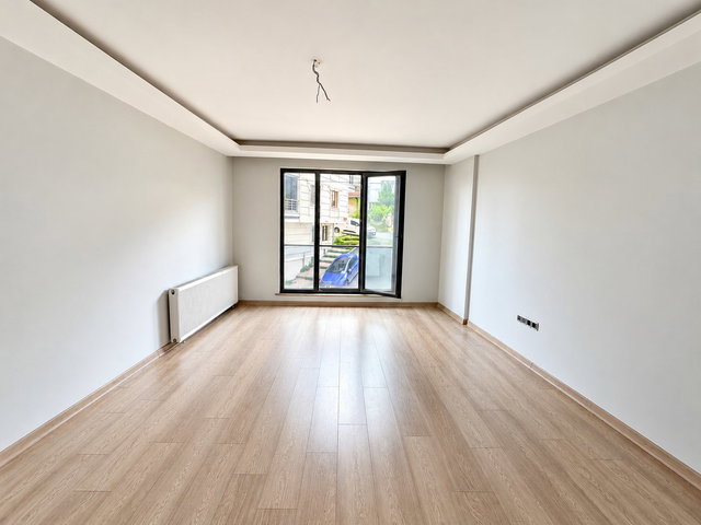 RE/MAX KONSEPT'TEN HİSAR PANORAMA EVLERİNDE ARA KAT 2+1 KİRALIK