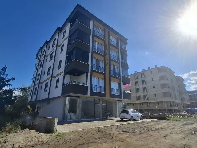 SAMSUN TEKKEKÖY’DE 2025 YAPIMI, DOĞU CEPHE 1+1 BALKONLU DAİRE (KİRACILI)