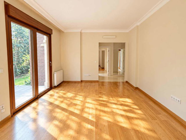 REMAX KONSEPT'TEN NEWCİTY'DE BAHÇE KULLANIMLI KIŞ BAHÇELİ 3+1