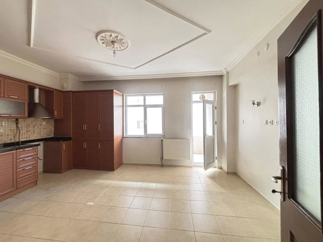 REMAX İLKE'DEN KAYAKYOLU ŞEHİTLER PARKI YAKINI 3+1 KİRALIK DAİRE
