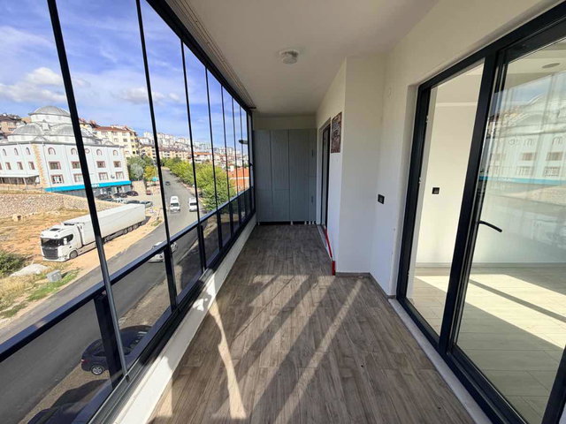 REMAX DOĞU'DAN ABDULLAHPAŞA DA TEMİZ KİRALIK 2+1 DAİRE
