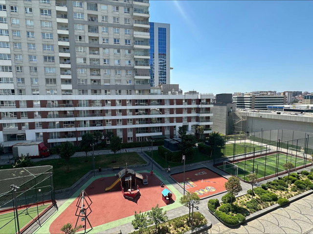 NUROLPARK GÜNEŞLI SITESINDE BÜYÜK BALKONLU 2+1 SATILIK BOŞ DAIRE