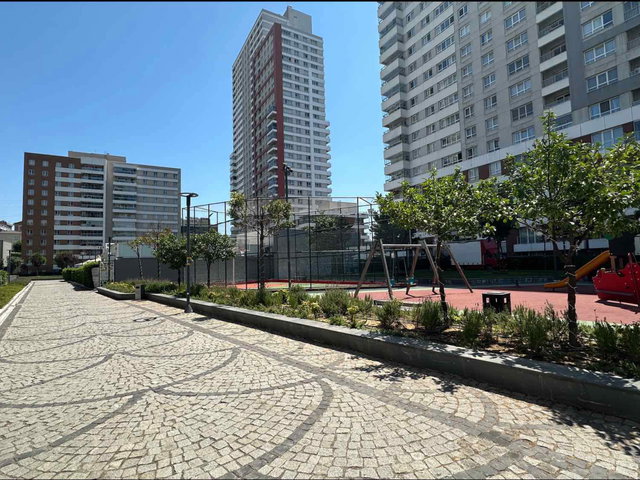 NUROLPARK GÜNEŞLI SITESINDE BÜYÜK BALKONLU 2+1 SATILIK BOŞ DAIRE