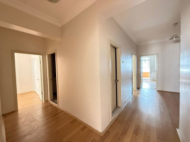 REMAX İLKE'DEN ŞEHİR MERKEZİ'NDE 3+1 KİRALIK DAİRE