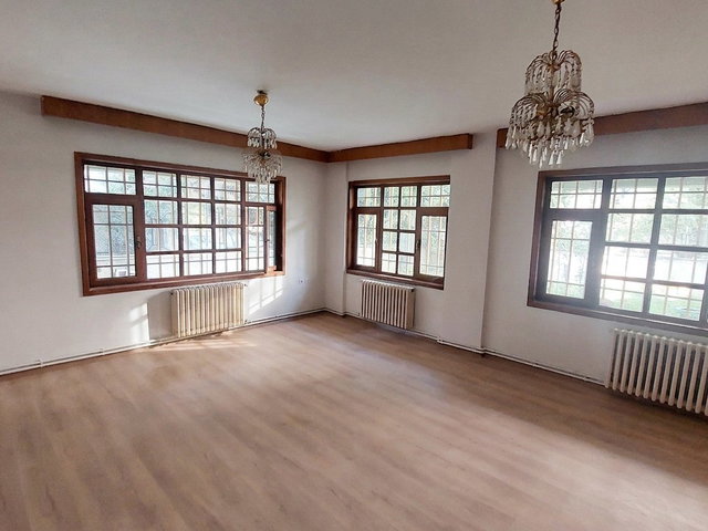 RE/MAX BEYAZ HÜDAVENDİGAR KİRALIK 3+1 TADİLATLI